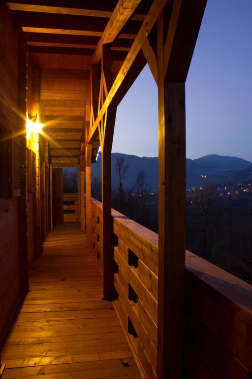 Chalet Dei Parchi Bed & Breakfast Saracinesco Dış mekan fotoğraf